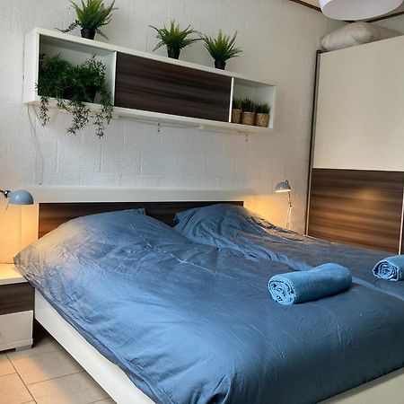 Oemoemenoe - 6 Pers - Sauna - Grote Tuin & Privacy Kortgene Eksteriør billede